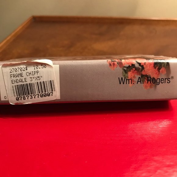 Wm. A. Rogers Silverplate Small Picture Frame - Picture 8 of 8